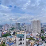 Spacious Connecting Room 4Px, Chambers Residence Kl, Walking Distance To Lrt, Mrt, Sunway Putra Mall & Pwtc