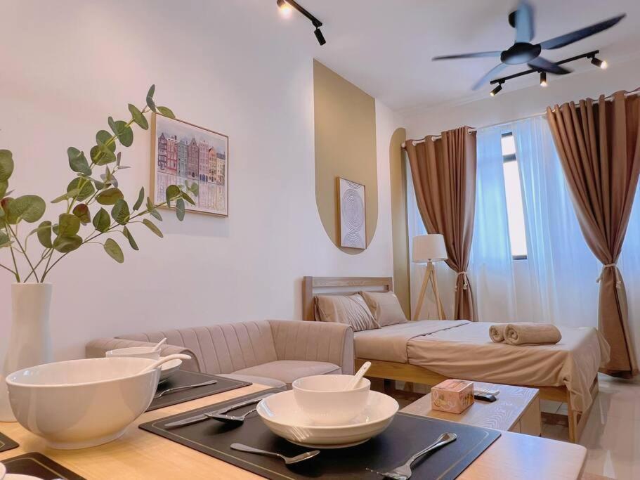 Spacious Connecting 4px, Chambers Kl, Walking Distance To Lrt, Mrt, Sunway Putra Mall & Pwtc Kuala Lumpur