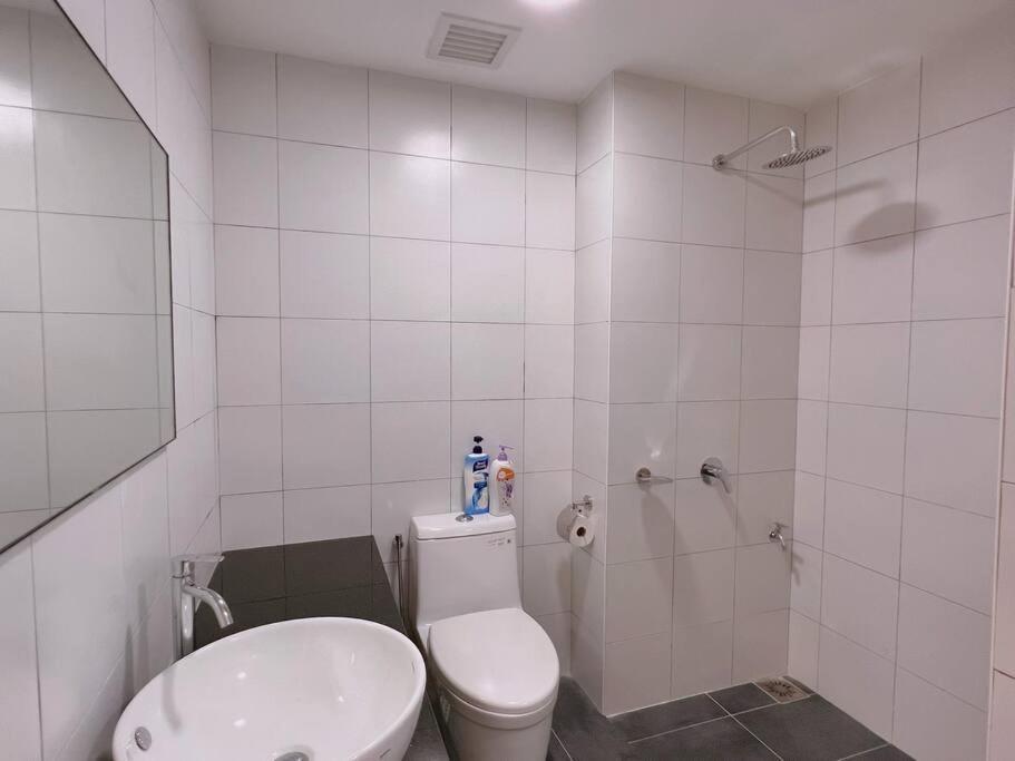 Spacious Connecting 4px, Chambers Kl, Walking Distance To Lrt, Mrt, Sunway Putra Mall & Pwtc Kuala Lumpur